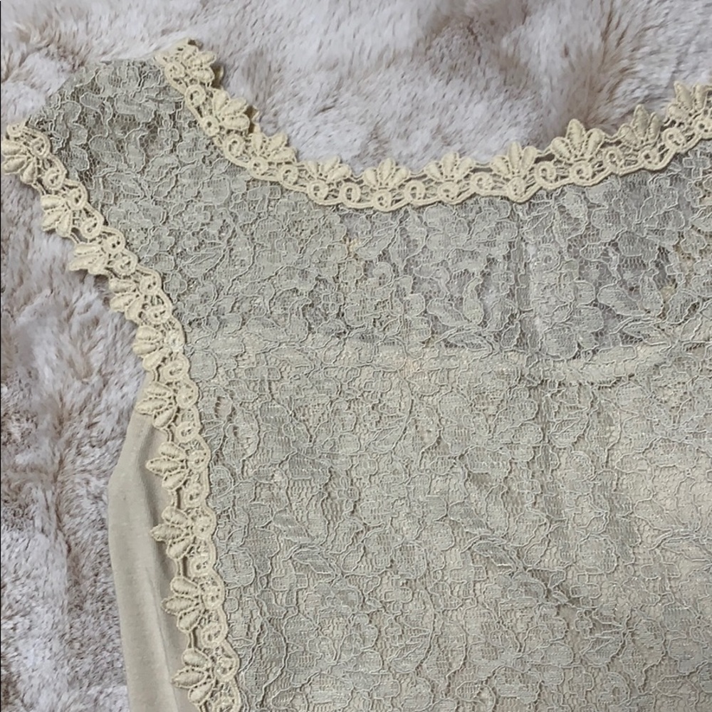 Express beige lace top - Picture 11 of 13